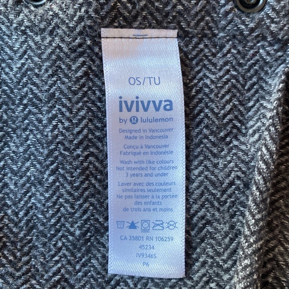 Ivivva by lululemon  Village Chill Scarf - Picture 11 of 11